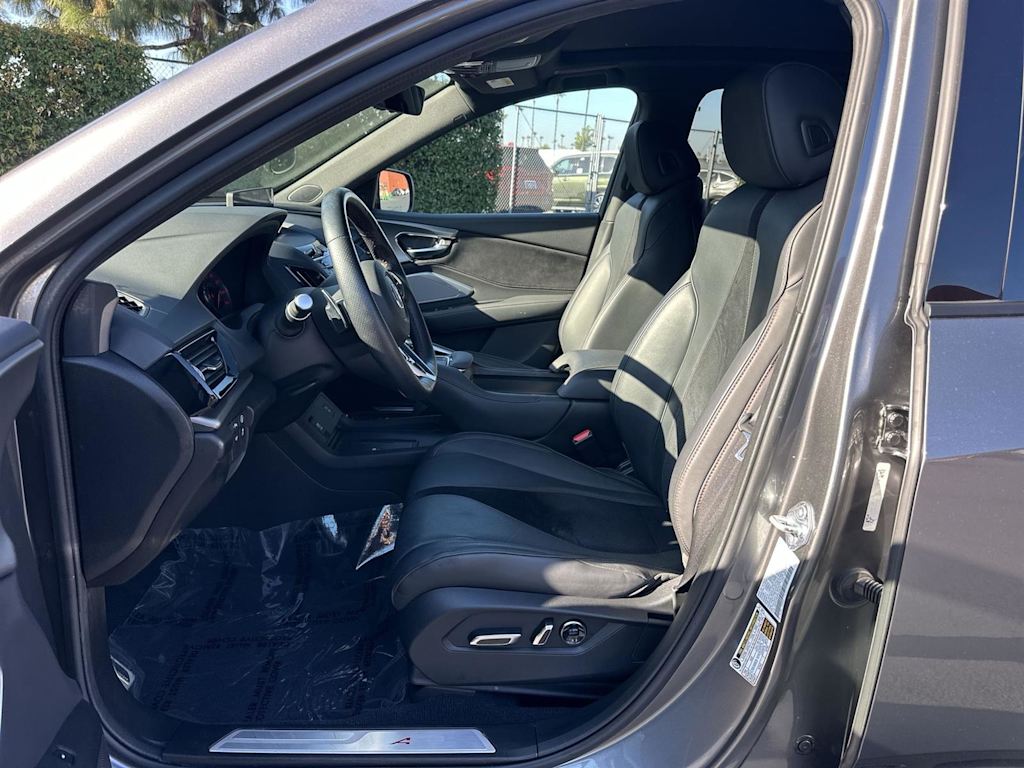 Thumbnail: 2024 Acura RDX - 10