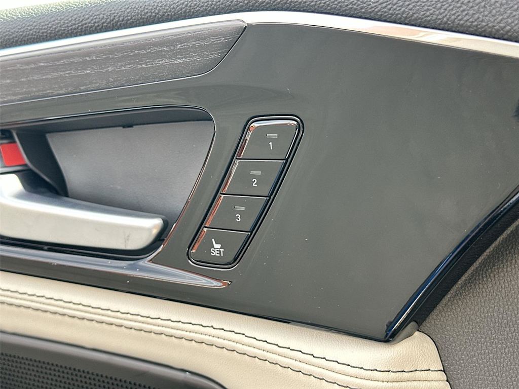Thumbnail: 2026 Acura MDX - 30