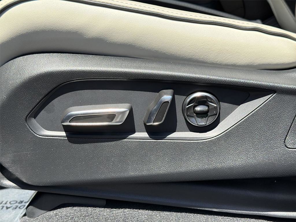 Thumbnail: 2025 Acura MDX - 23