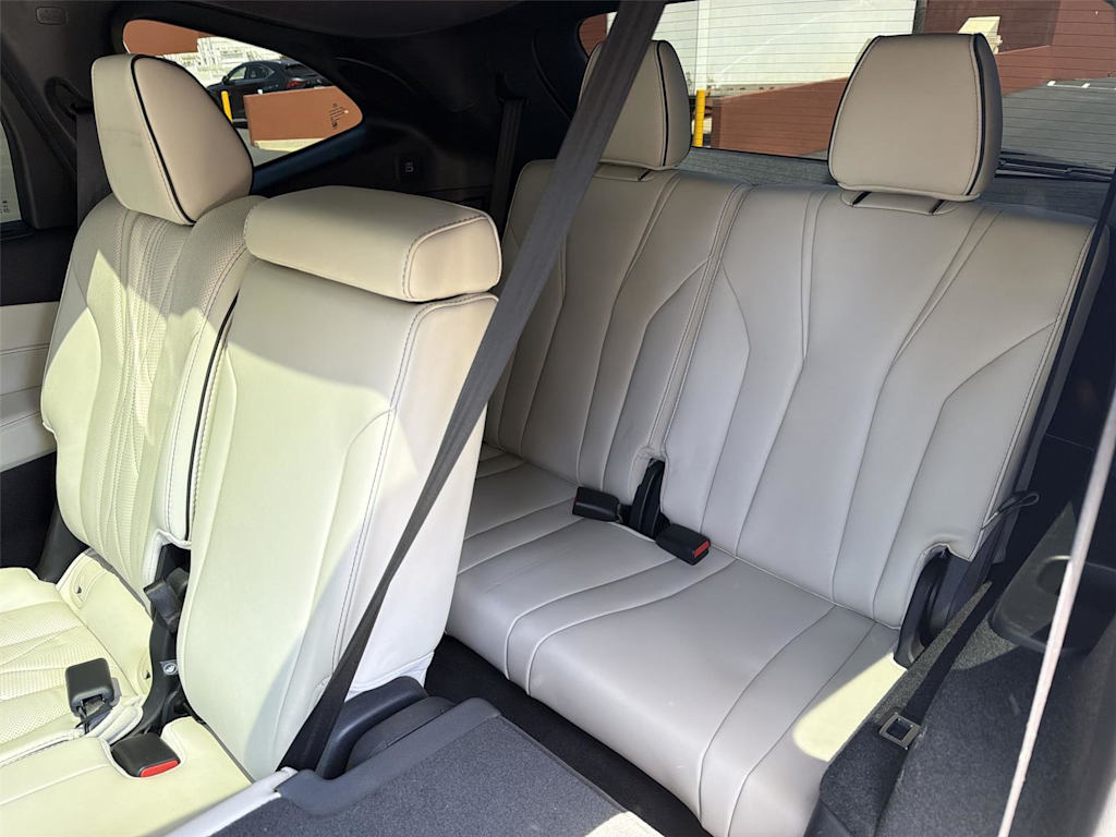 Thumbnail: 2025 Acura MDX - 35