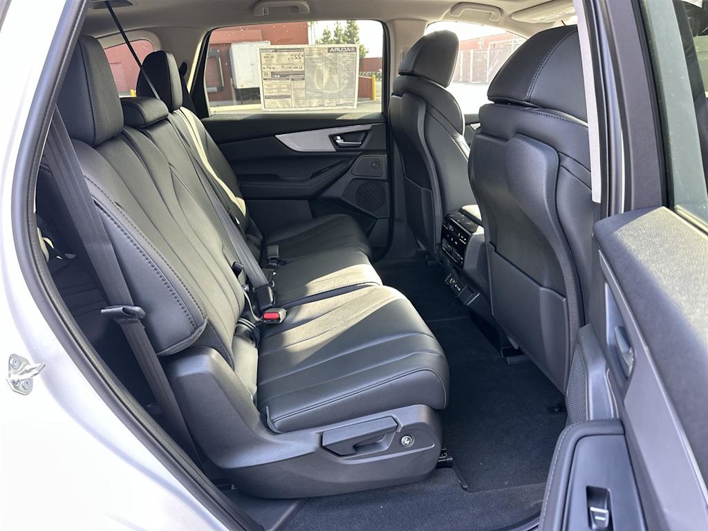 Thumbnail: 2025 Acura MDX - 13