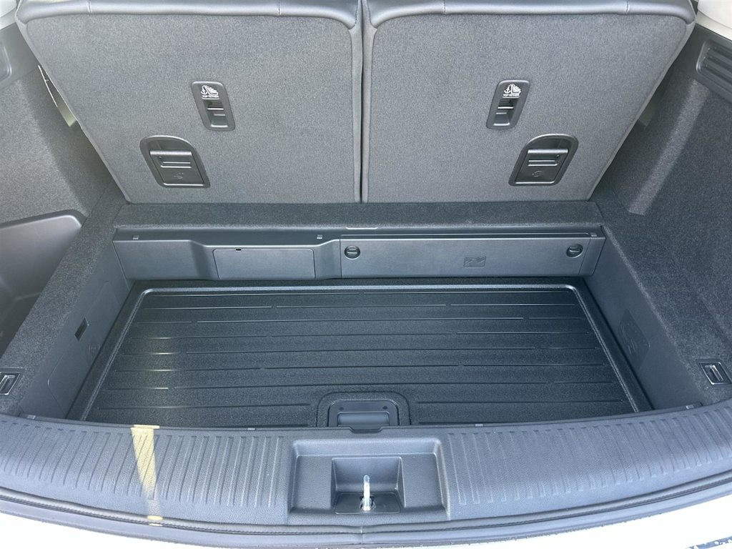 Thumbnail: 2025 Acura MDX - 19