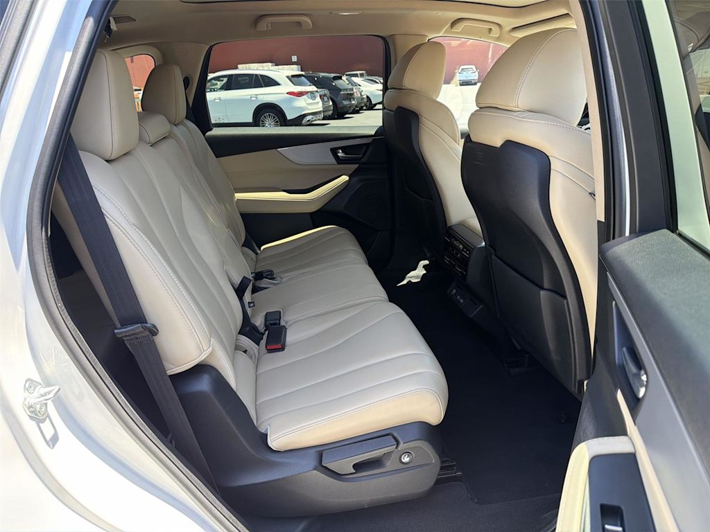 Thumbnail: 2022 Acura MDX - 13
