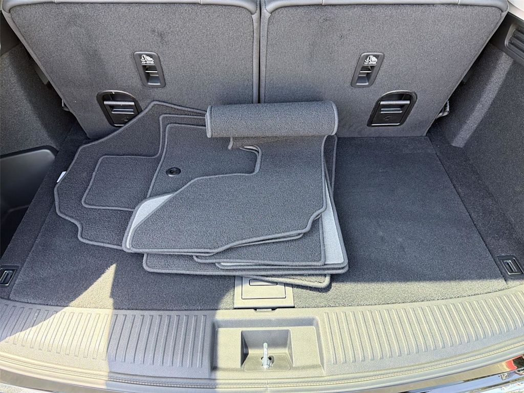 Thumbnail: 2026 Acura MDX - 19