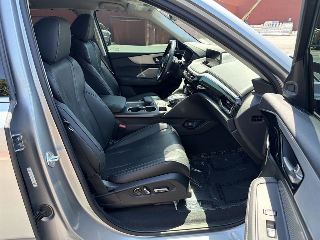 Thumbnail: 2023 Acura MDX - 12
