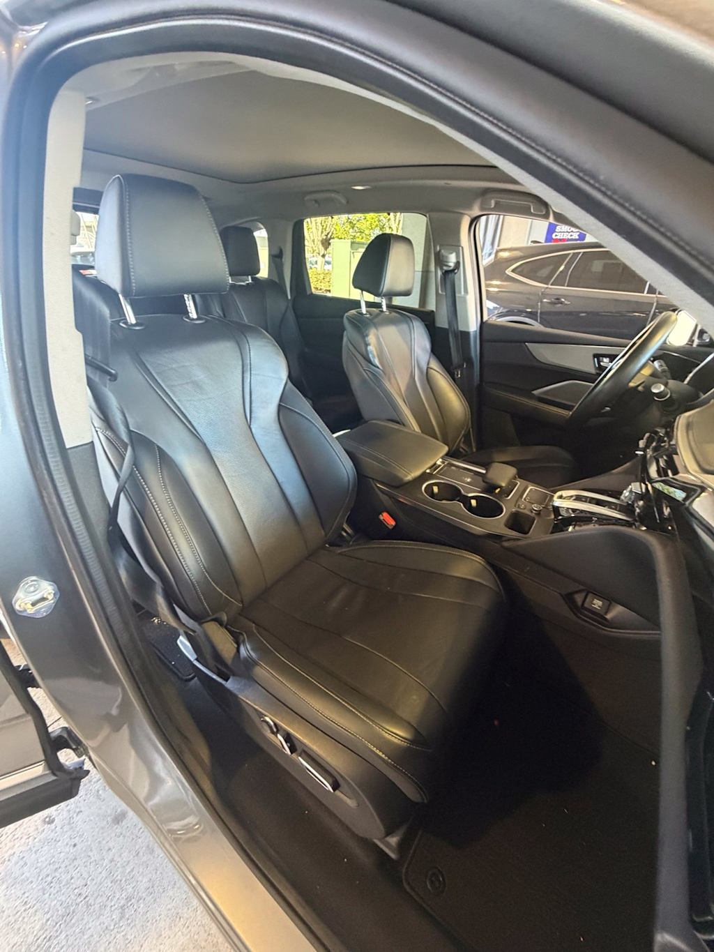 Thumbnail: 2024 Acura MDX - 16