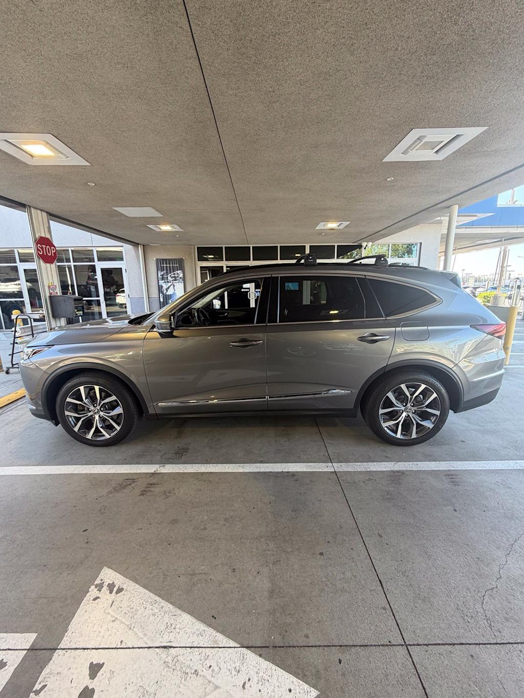 Thumbnail: 2024 Acura MDX - 6