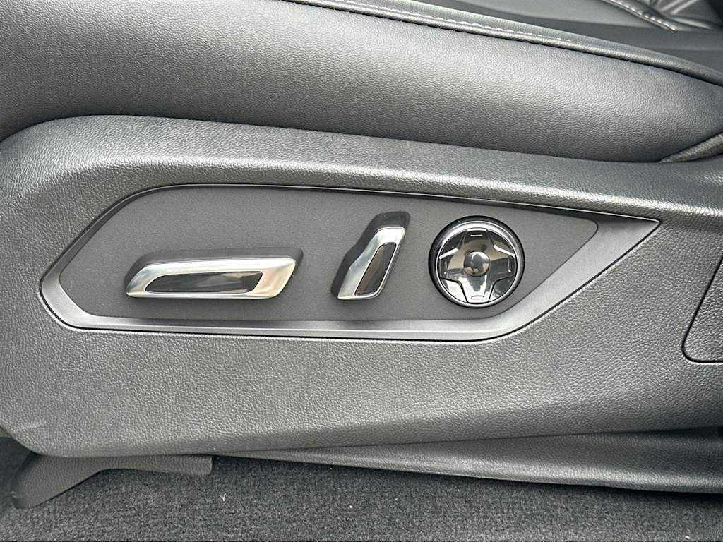 Thumbnail: 2026 Acura MDX - 23