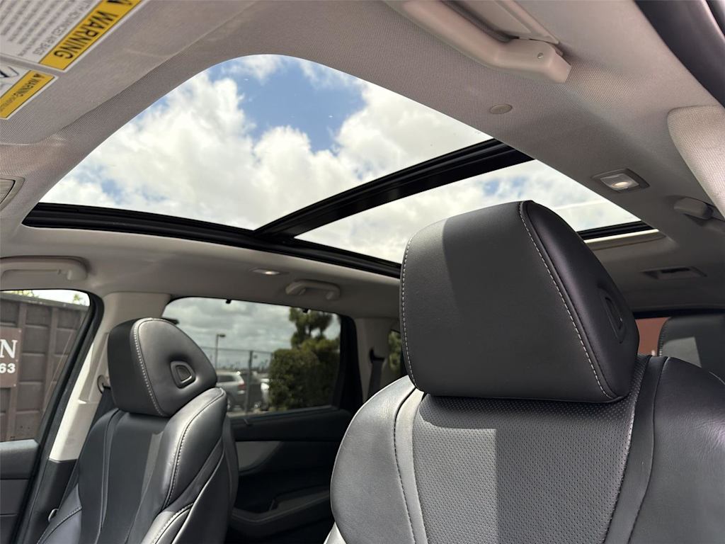 Thumbnail: 2023 Acura MDX - 34