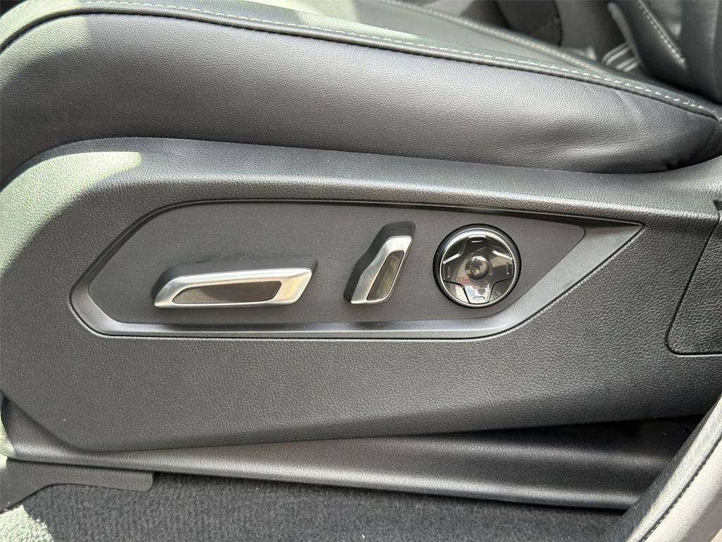 Thumbnail: 2023 Acura MDX - 23