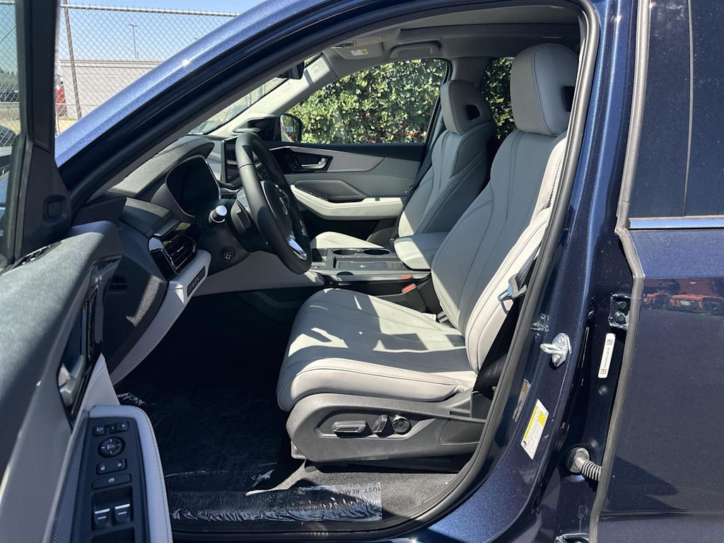 Thumbnail: 2026 Acura MDX - 10