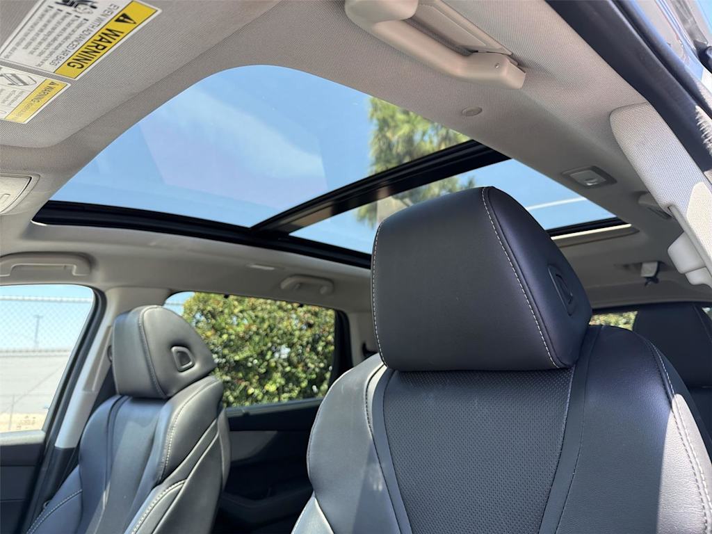 Thumbnail: 2023 Acura MDX - 34