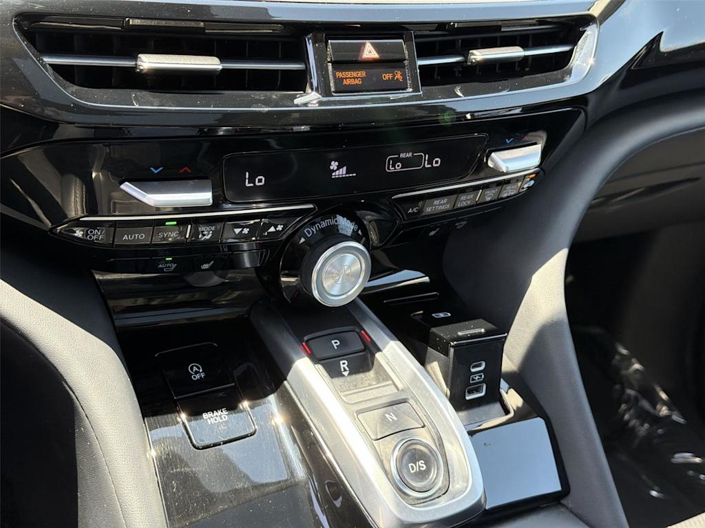 Thumbnail: 2023 Acura MDX - 30