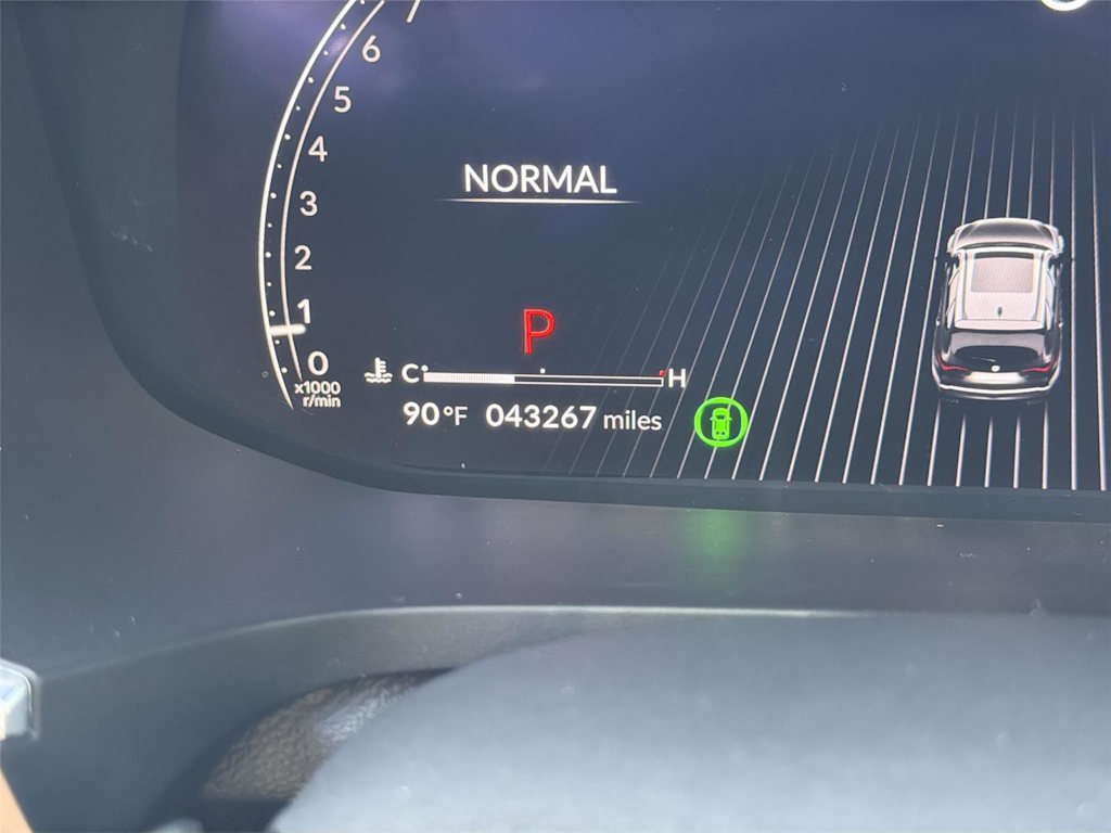 Thumbnail: 2023 Acura MDX - 17