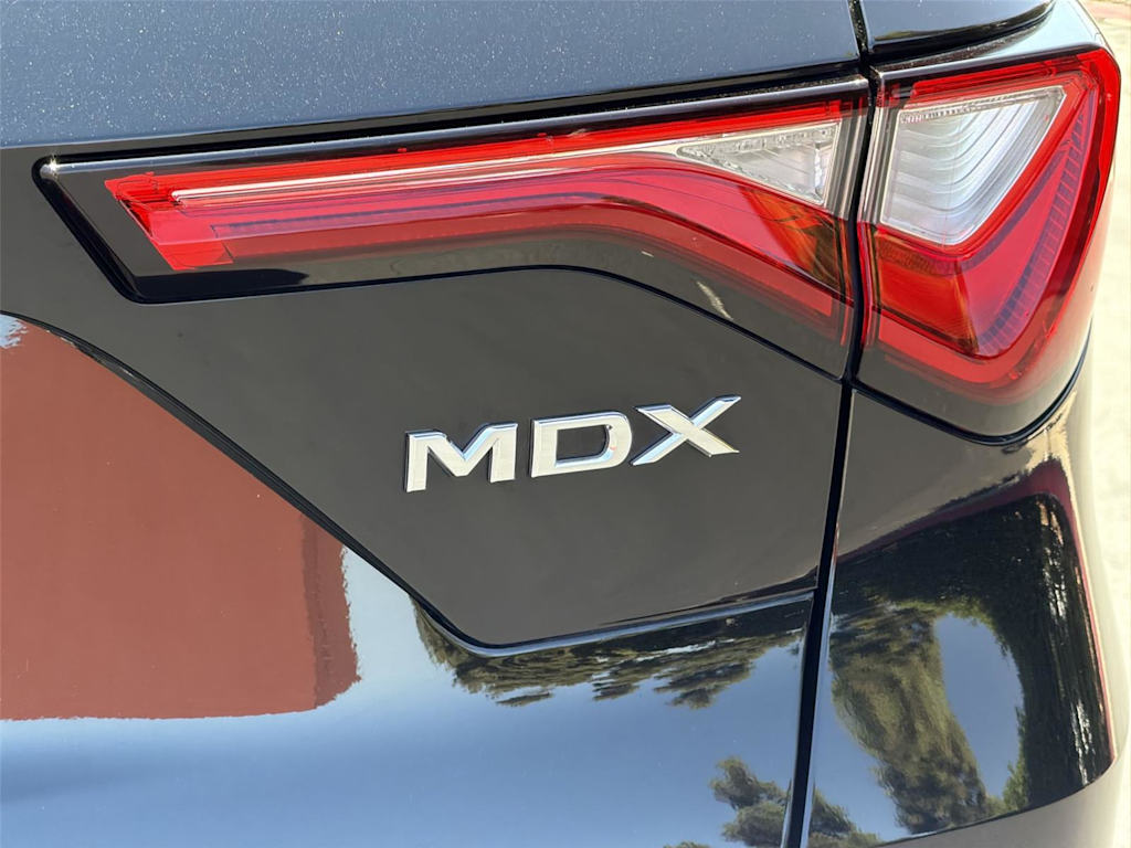 Thumbnail: 2023 Acura MDX - 21