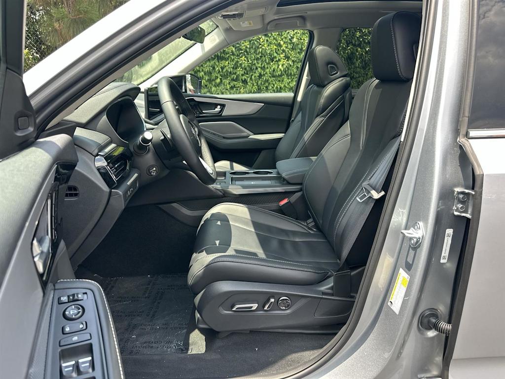 Thumbnail: 2026 Acura MDX - 11