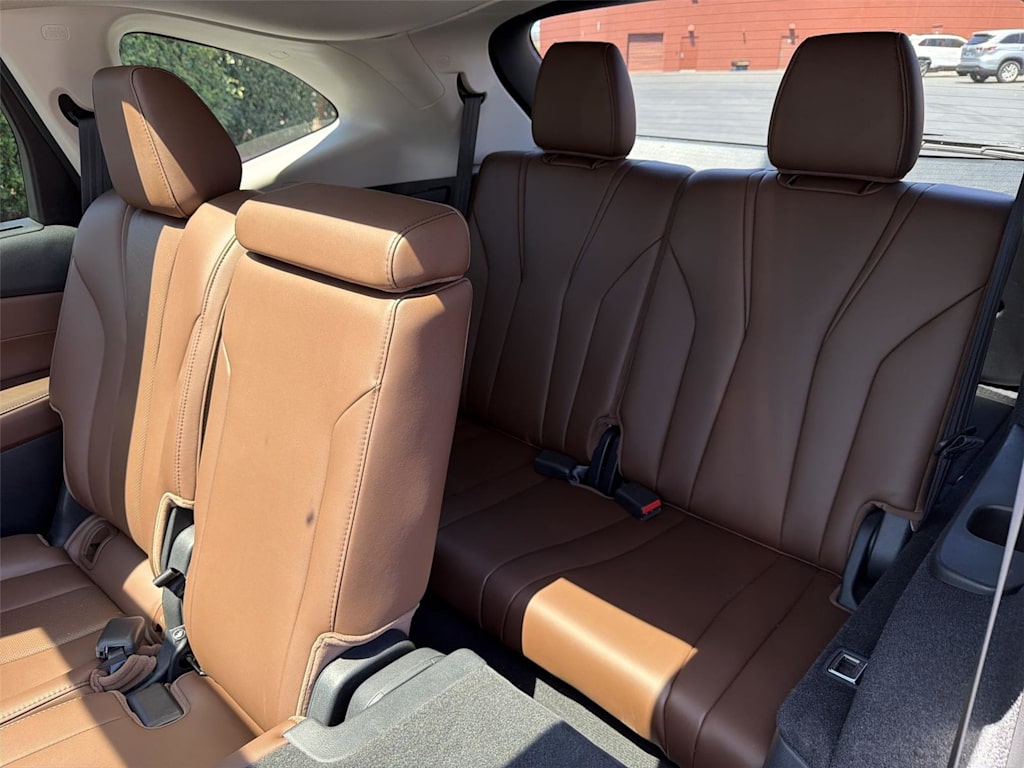 Thumbnail: 2023 Acura MDX - 35