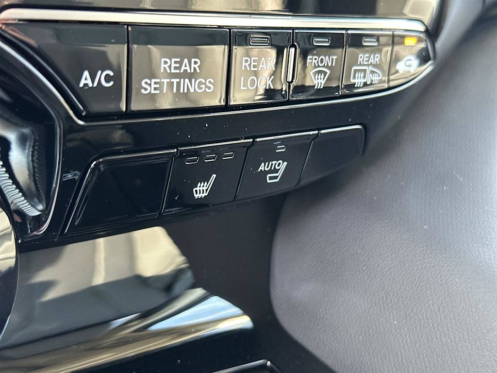 Thumbnail: 2026 Acura MDX - 25