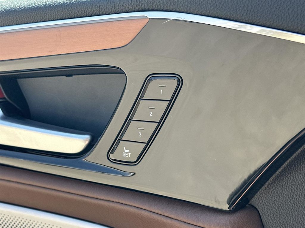 Thumbnail: 2026 Acura MDX - 30