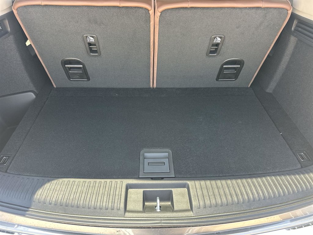 Thumbnail: 2026 Acura MDX - 18