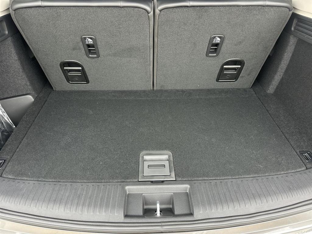 Thumbnail: 2026 Acura MDX - 19