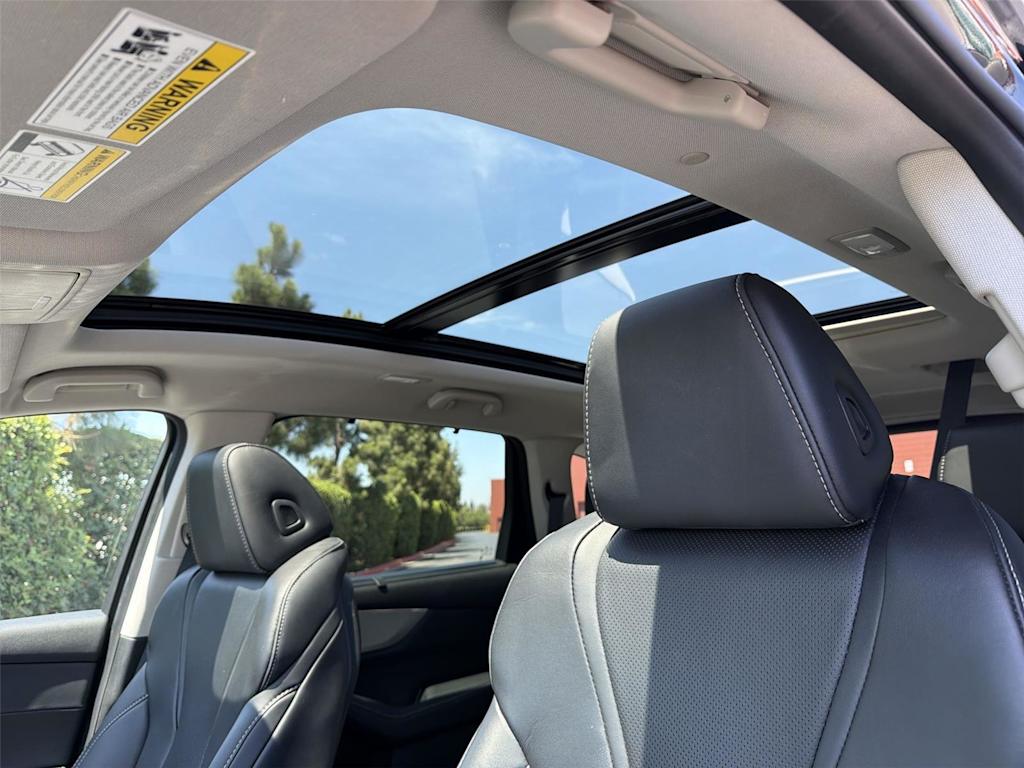 Thumbnail: 2023 Acura MDX - 34