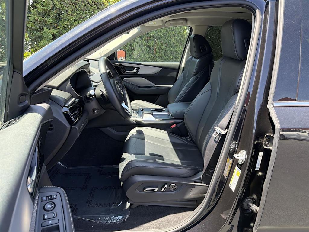 Thumbnail: 2023 Acura MDX - 11