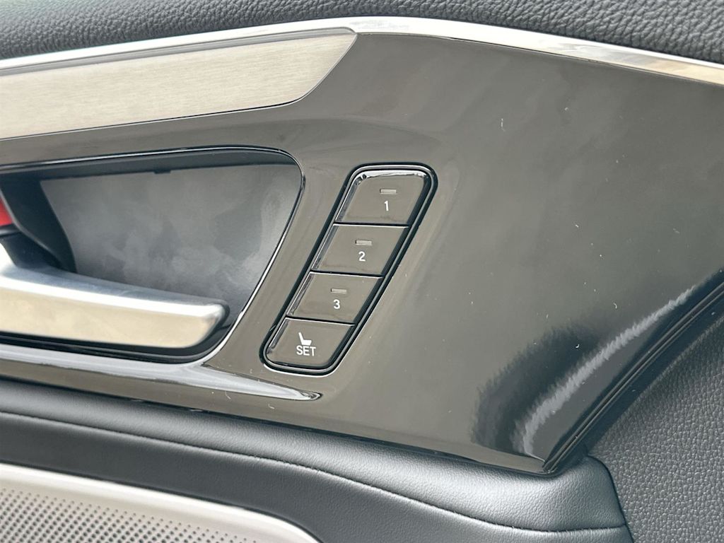 Thumbnail: 2026 Acura MDX - 30