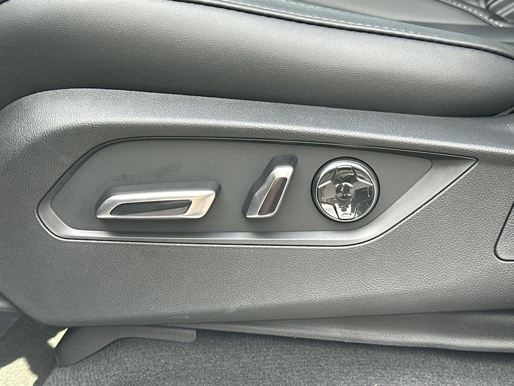 Thumbnail: 2026 Acura MDX - 23