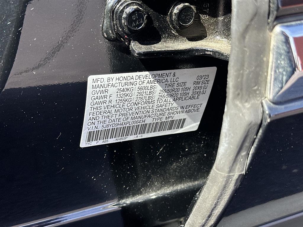 Thumbnail: 2023 Acura MDX - 22