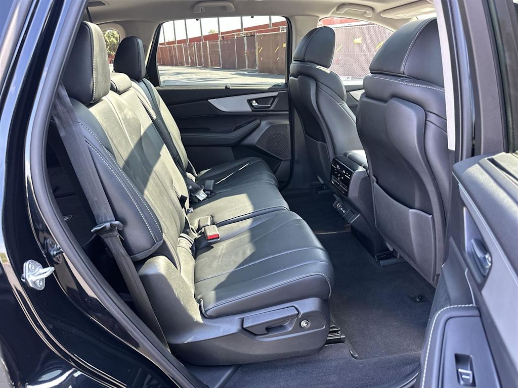 Thumbnail: 2023 Acura MDX - 13