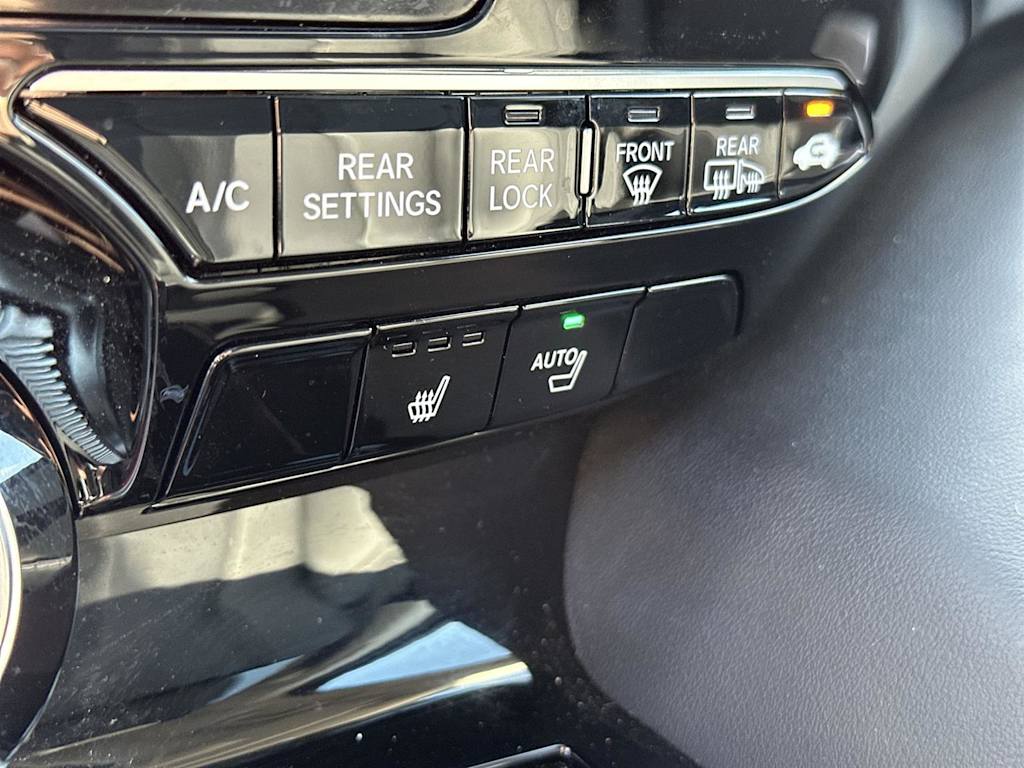 Thumbnail: 2023 Acura MDX - 26