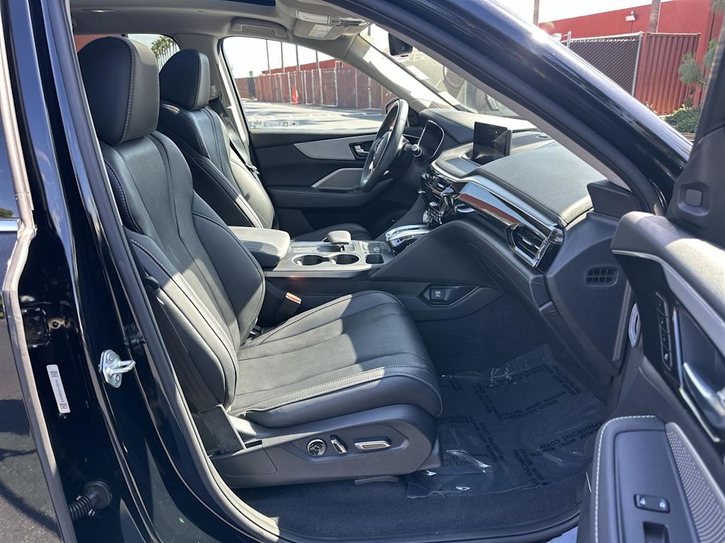 Thumbnail: 2023 Acura MDX - 12