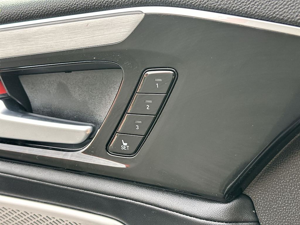Thumbnail: 2024 Acura MDX - 33
