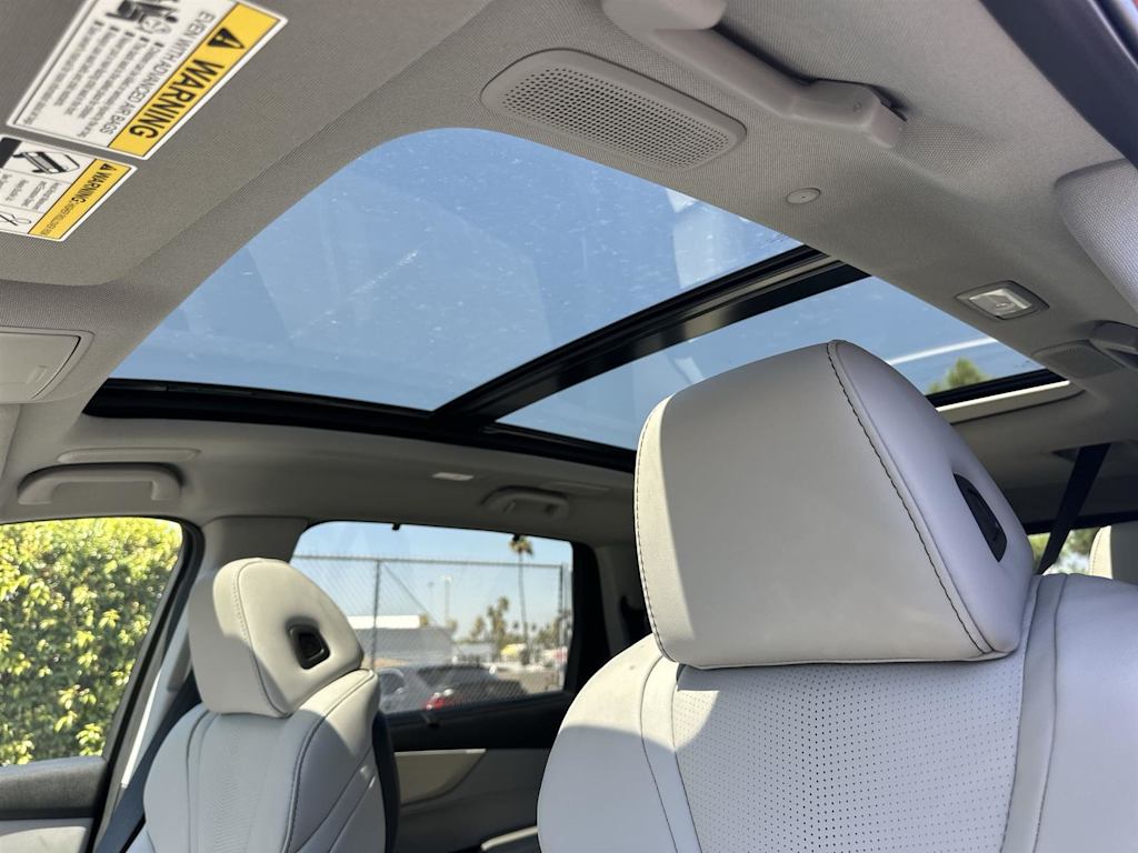 Thumbnail: 2026 Acura MDX - 30