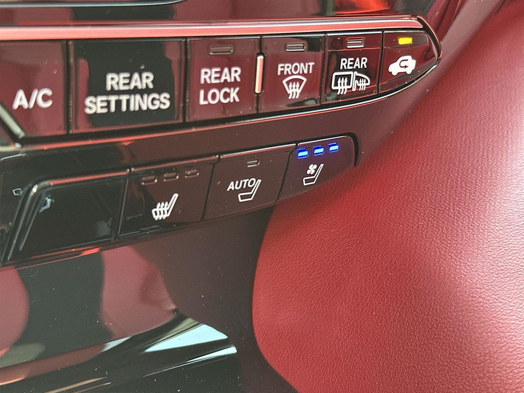 Thumbnail: 2026 Acura MDX - 7