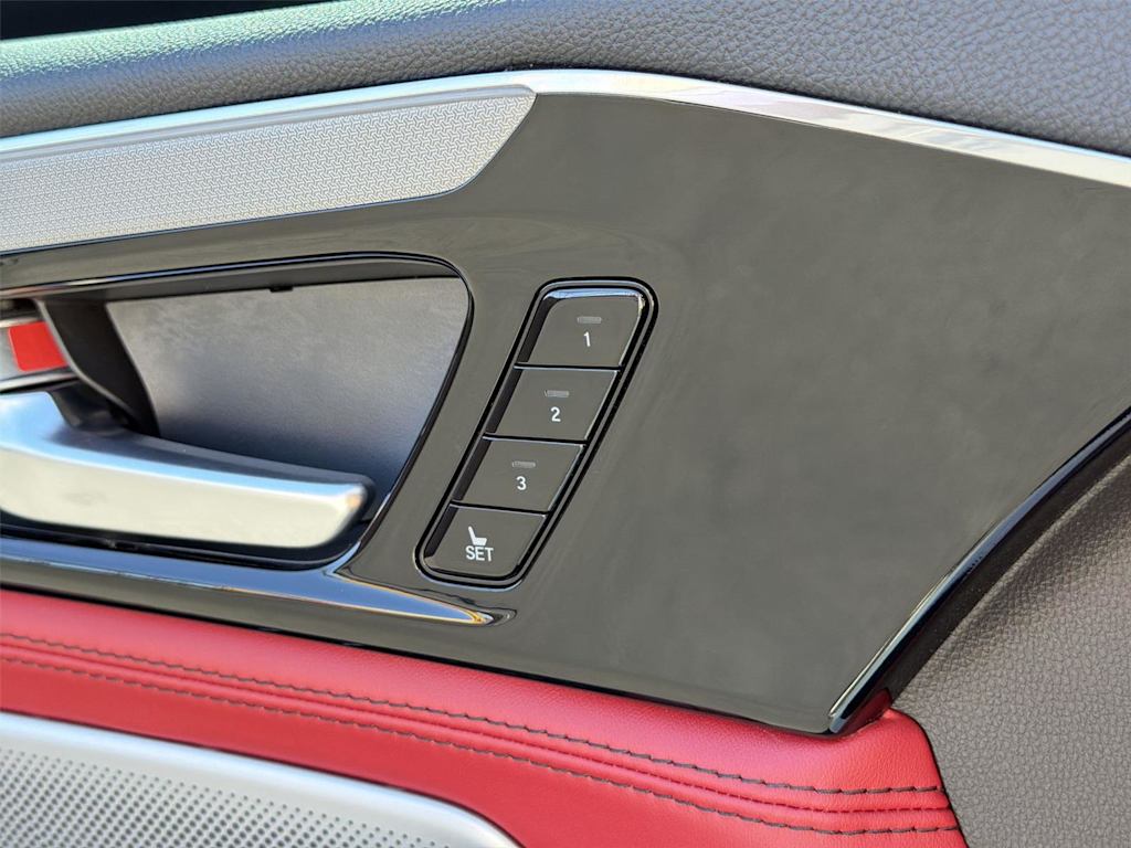 Thumbnail: 2025 Acura MDX - 33