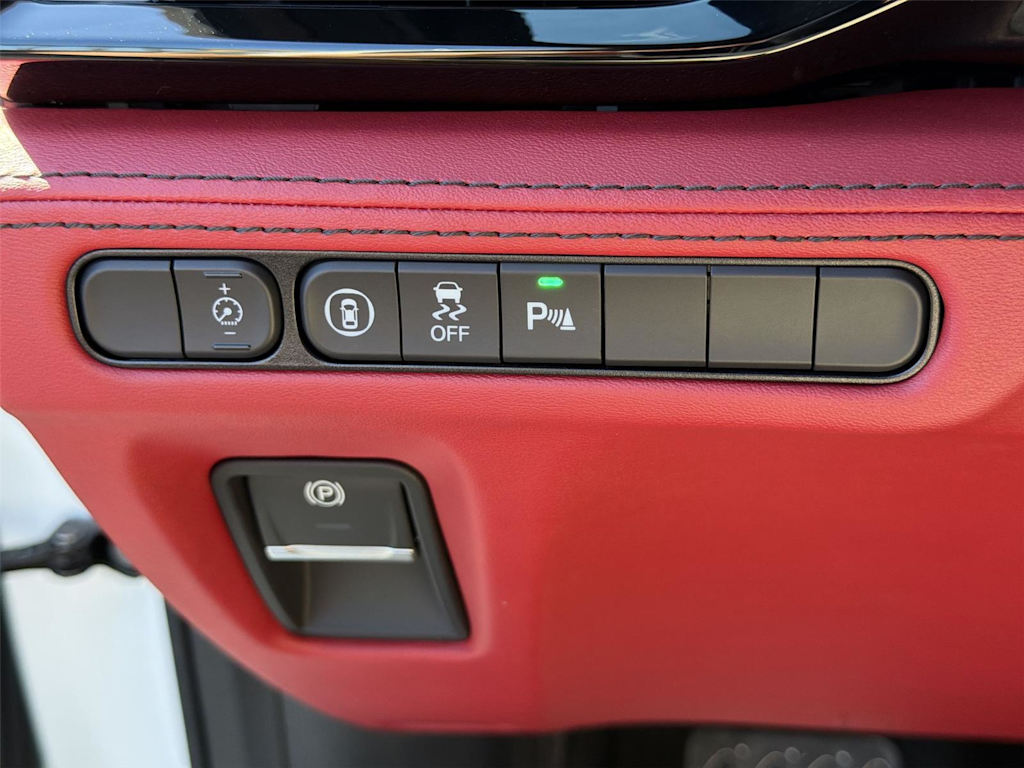 Thumbnail: 2025 Acura MDX - 32