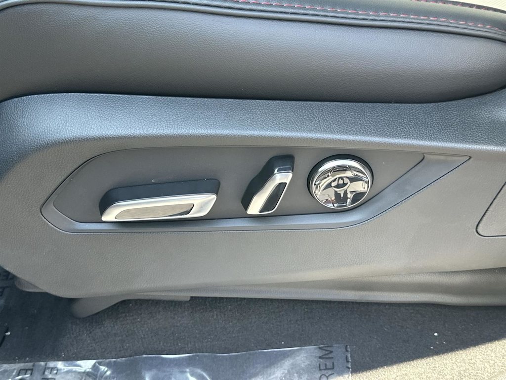 Thumbnail: 2026 Acura MDX - 22