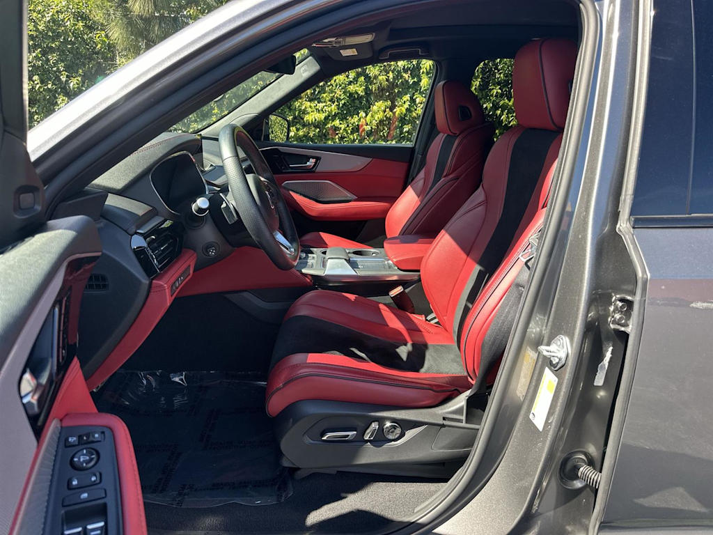 Thumbnail: 2023 Acura MDX - 11