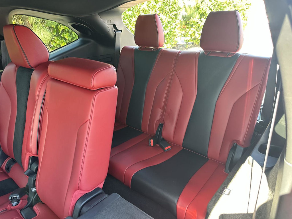 Thumbnail: 2023 Acura MDX - 32