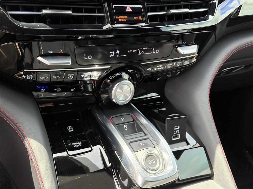 Thumbnail: 2025 Acura MDX - 30