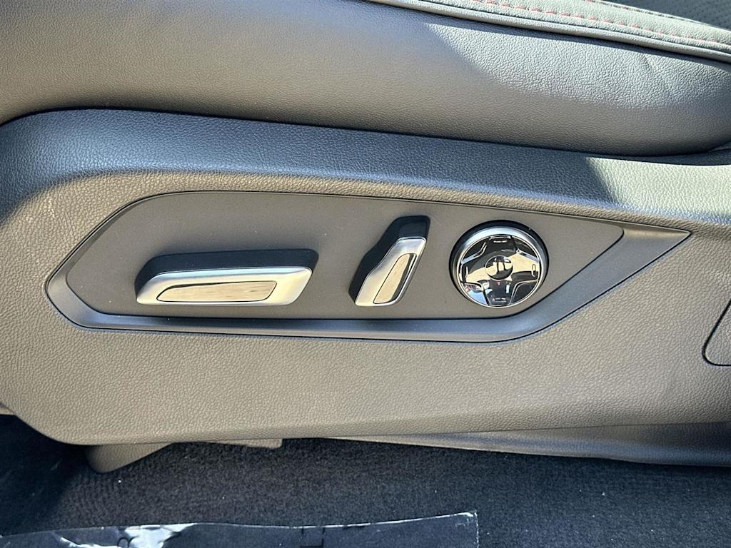 Thumbnail: 2026 Acura MDX - 22