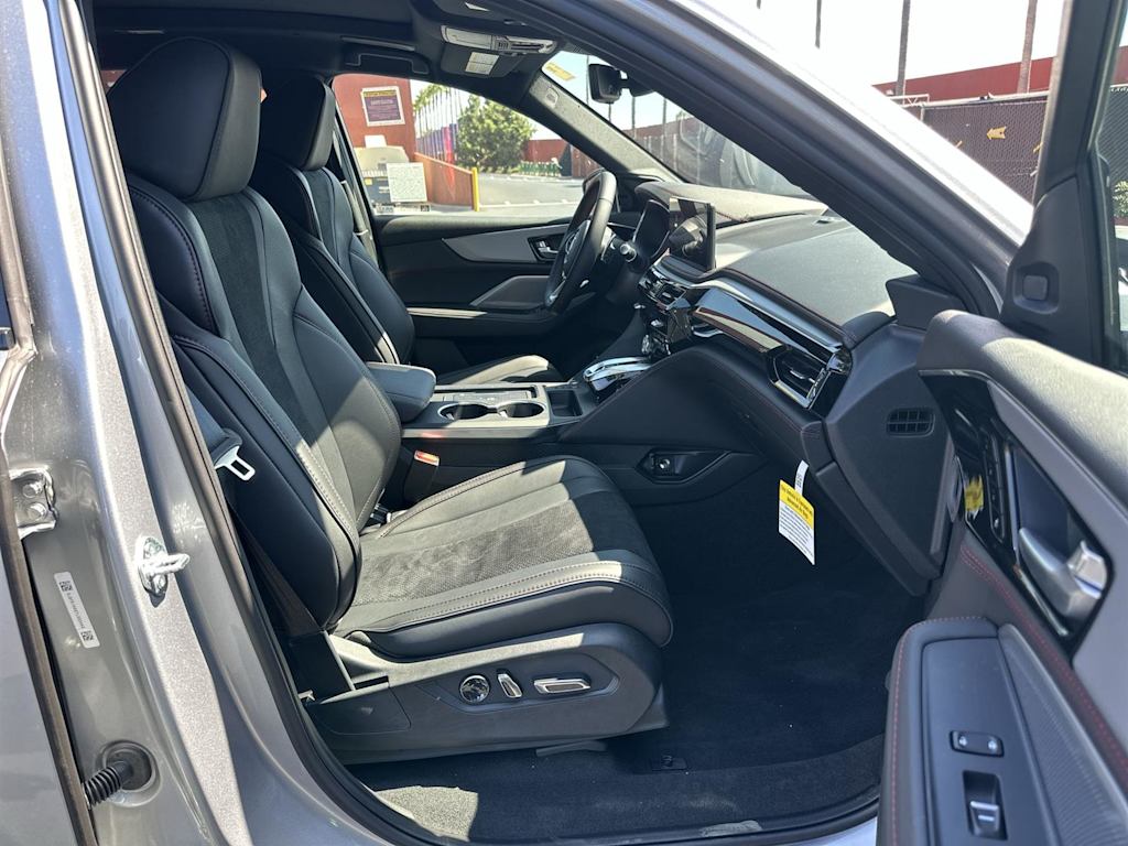 Thumbnail: 2026 Acura MDX - 12