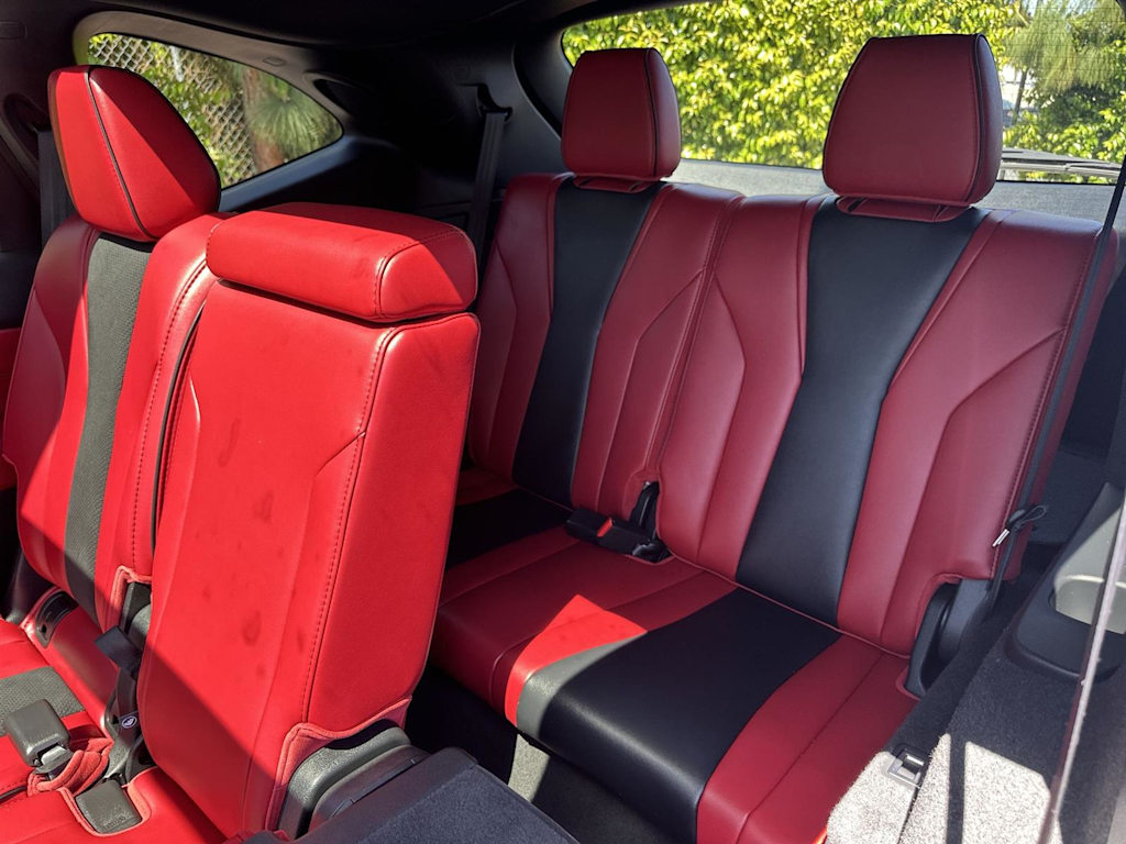 2025 Acura MDX Base 32