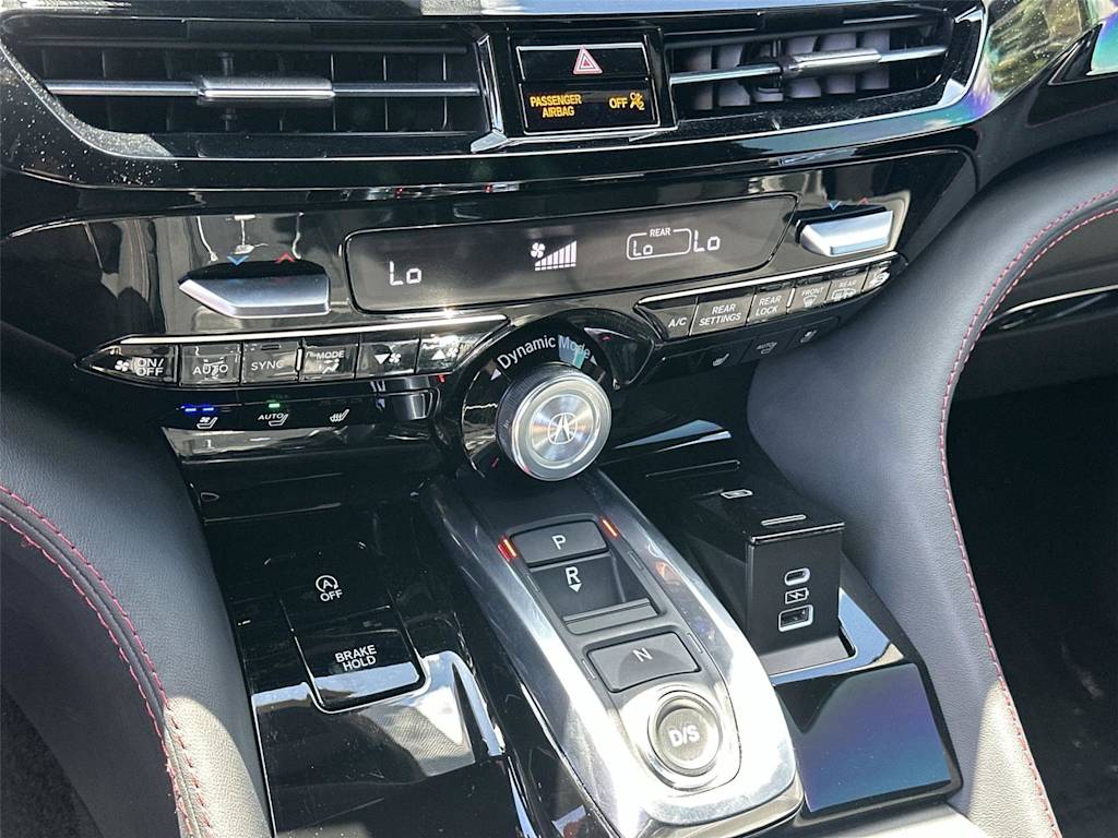 Thumbnail: 2025 Acura MDX - 30