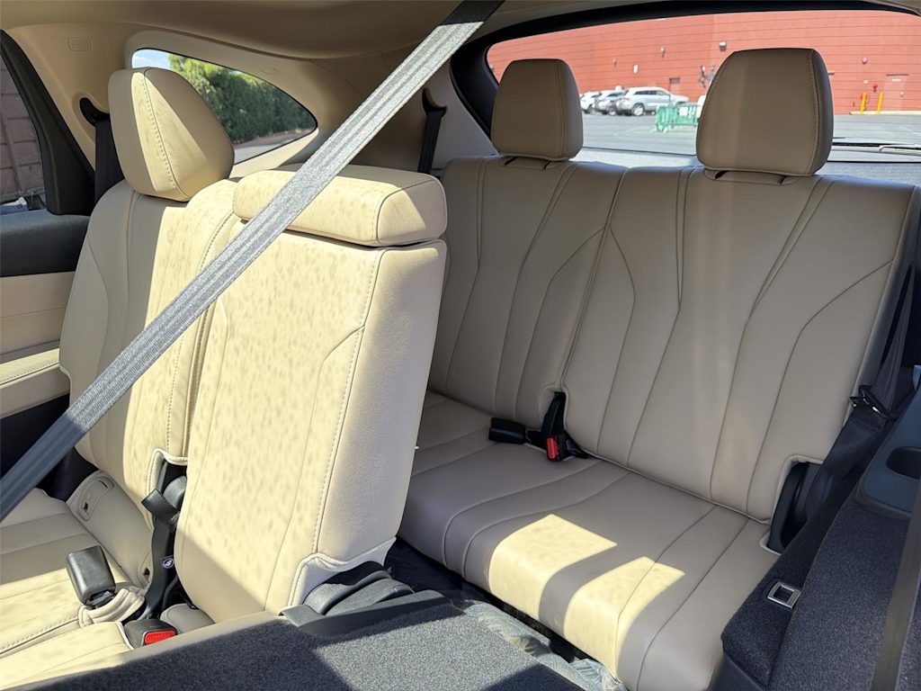 Thumbnail: 2026 Acura MDX - 34