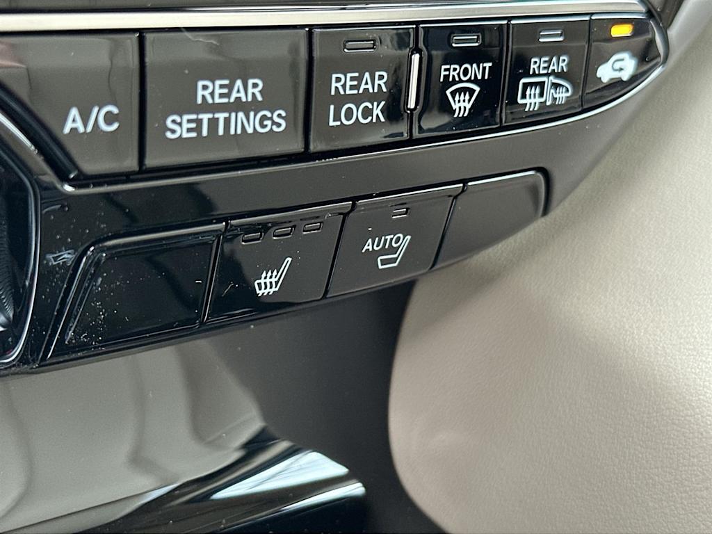 Thumbnail: 2026 Acura MDX - 26