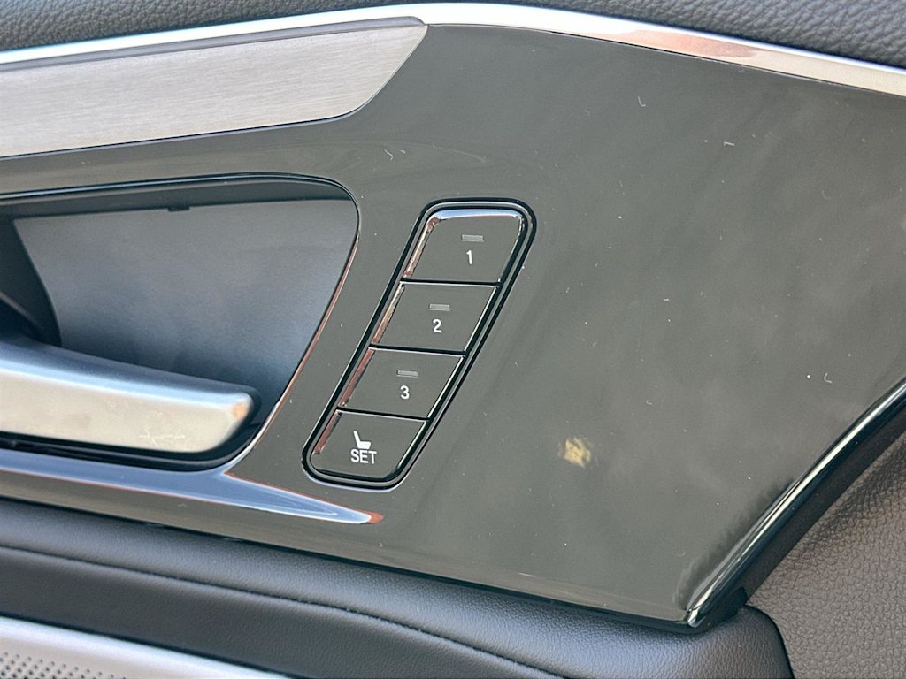 Thumbnail: 2026 Acura MDX - 30