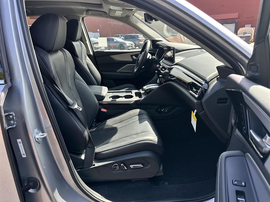 Thumbnail: 2026 Acura MDX - 11